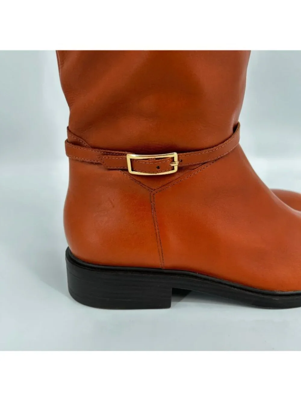 Arezzo actual product